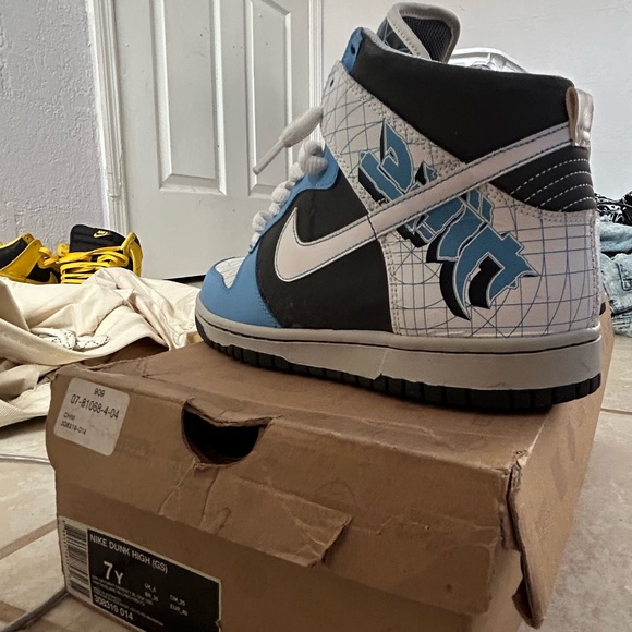 Dunk High GS Japanese graffiti (2009) - Picture 6 of 6